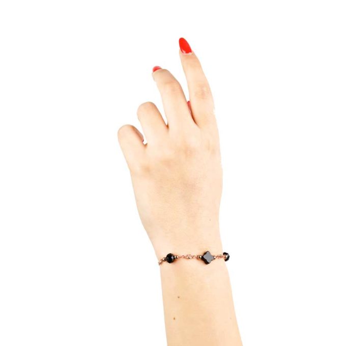 Bracelet intemporelle pour femme avec trefele en onyx